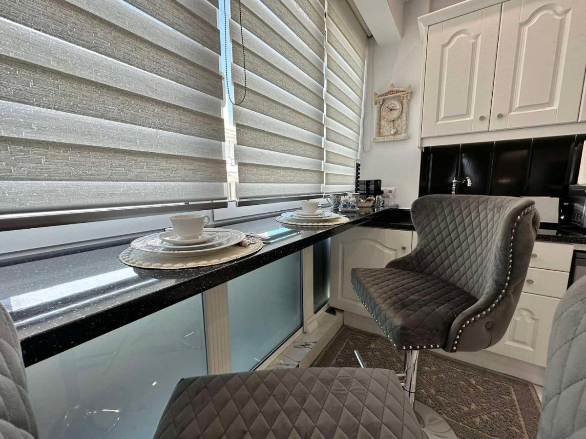 Diana'S Suite Viewing The Acropolis Athena Bagian luar foto